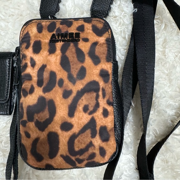 Aimee Kestenberg Jungle Leopard Nylon & Leather All in One Phone Crossbody - Picture 3 of 13